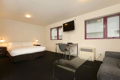Fasils Home - Sunshine Coast Tourism 0