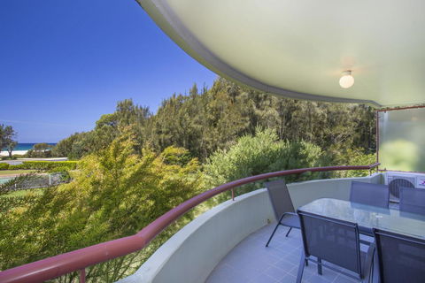 Fathoms 6 - Mollymook - Sunshine Coast Tourism 0