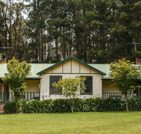 Federation Gardens  Possums Hideaway - Holiday Sunshine Coast