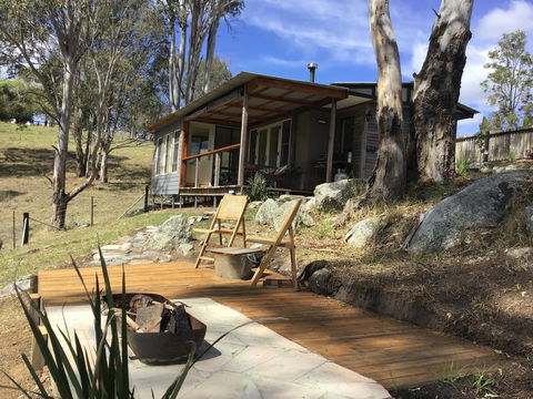 Fig Tree Cabin - Sunshine Coast Tourism 0