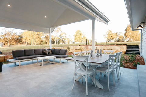 Figtree Cottage - Holiday Sunshine Coast 3