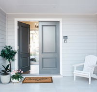 Figtree Cottage - Holiday Sunshine Coast