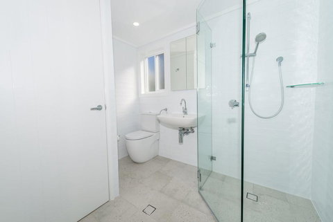 Fingal Bay Beach House, 32 Lentara Street - Holiday Sunshine Coast 1