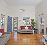Fingal Beach Shack  Fingal Bay - Sunshine Coast Tourism