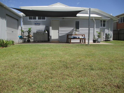 Fisherman's Cottage Hervey Bay - Sunshine Coast Tourism 1