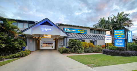 Fitzroy Motor Inn - Holiday Sunshine Coast 0