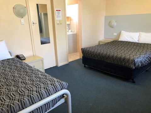 Flinders Motel - Holiday Sunshine Coast 3
