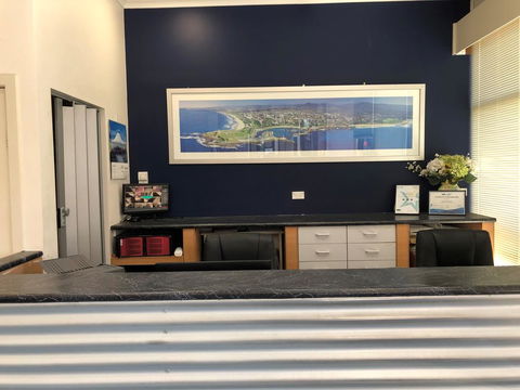 Flinders Motel - Holiday Sunshine Coast 1