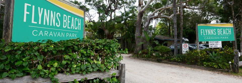 Flynns Beach Caravan Park - Sunshine Coast Tourism 0