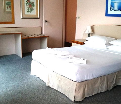 Forstay Motel - Sunshine Coast Tourism 3