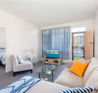 Forster Holiday Lodge 4 - Central location - Sunshine Coast Tourism
