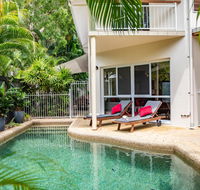 Four Mile Beach Retreat
