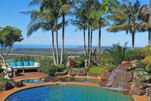 Four Winds Luxury Villas Byron Bay - Sunshine Coast Tourism 0