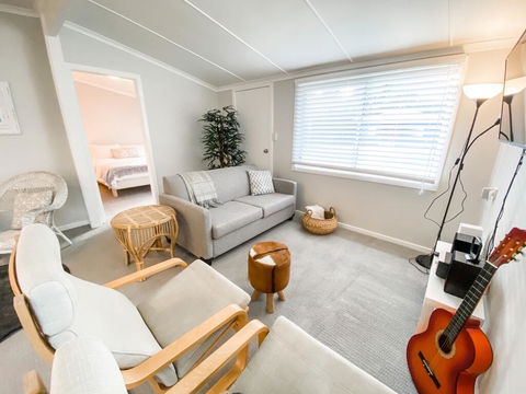 Frangipani Cottage - Sunshine Coast Tourism 0