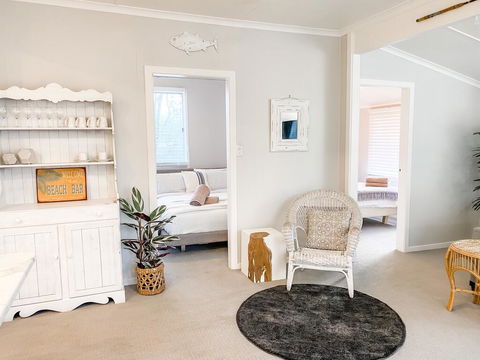 Frangipani Cottage - Sunshine Coast Tourism 3