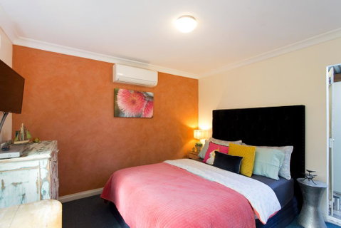 Fremantle Garden Cottage - Sunshine Coast Tourism 1
