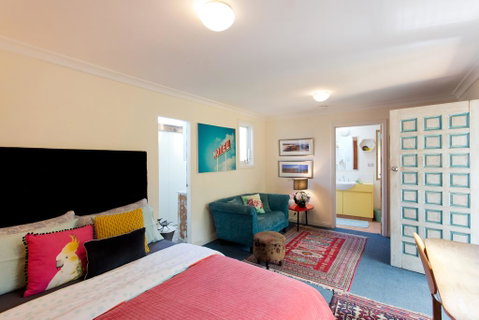 Fremantle Garden Cottage - Sunshine Coast Tourism 3