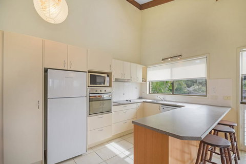 Galleries 3 - 3/28 Peregian Esplanade - Holiday Sunshine Coast 1