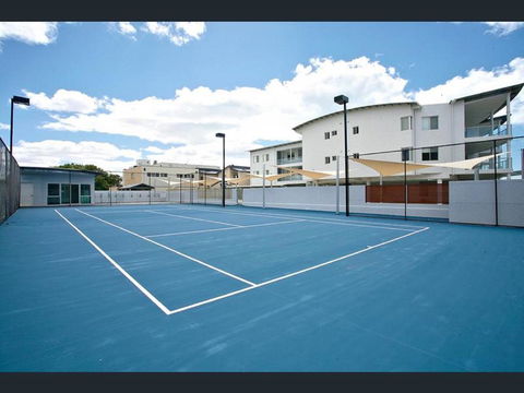 Gallery Resort Apartments - Holiday Sunshine Coast 2