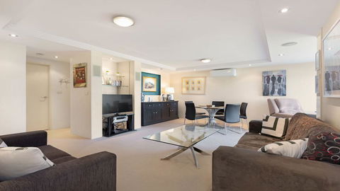 Garden Apartment @ Forster Tower - Sunshine Coast Tourism 0