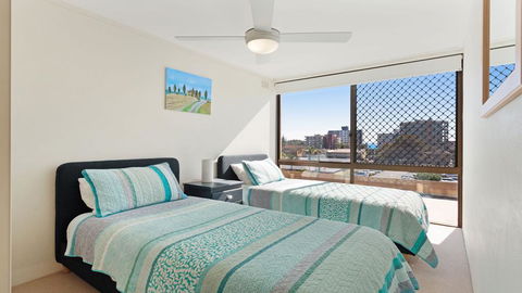 Garden Apartment @ Forster Tower - Sunshine Coast Tourism 2