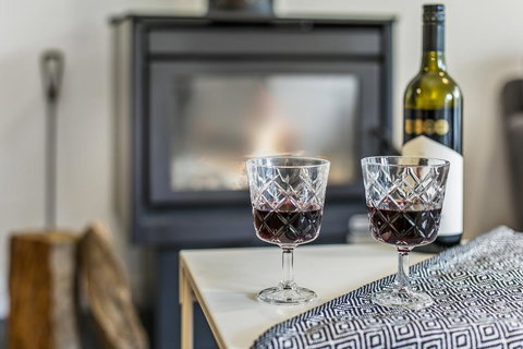 Garden Cottage - Holiday Sunshine Coast 0