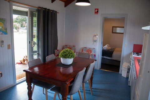 Gardens Caravan Park - Holiday Sunshine Coast 3