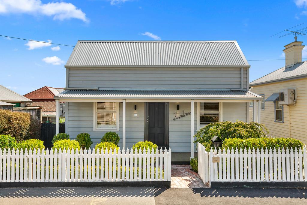 Herne Hill VIC Holiday Sunshine Coast