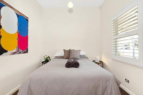 Geelong West Miner's Cottage - Holiday Sunshine Coast 2