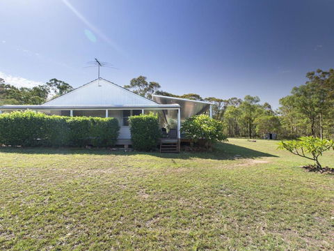 Glandore Estate Vineyard Homestead Onsite Cellar Door + Walk To Restaurants Incl EXP - Holiday Sunshine Coast 1