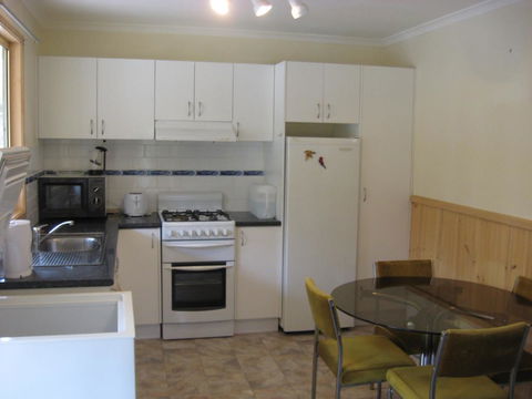 Glasford Crescent 7 KIOLOA - Sunshine Coast Tourism 1