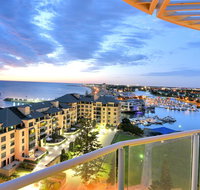 GLENELG Five Stars - Sunshine Coast Tourism