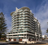 GlenelgApt - Sunshine Coast Tourism