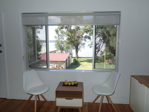 Glenrowan Erowal Bay - Sunshine Coast Tourism 0