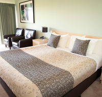 Golden Heritage Accommodation - Sunshine Coast Tourism