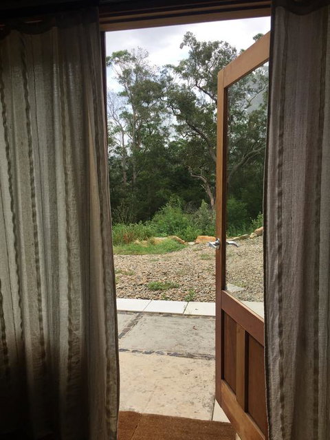 Golden Streams - Sunshine Coast Tourism 0