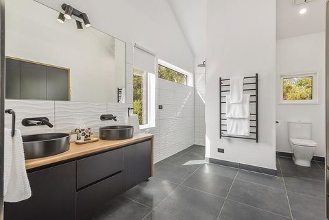 Goldie Views - Sunshine Coast Tourism 2