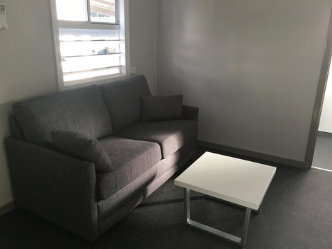 Goondihill Hotel - Sunshine Coast Tourism 1