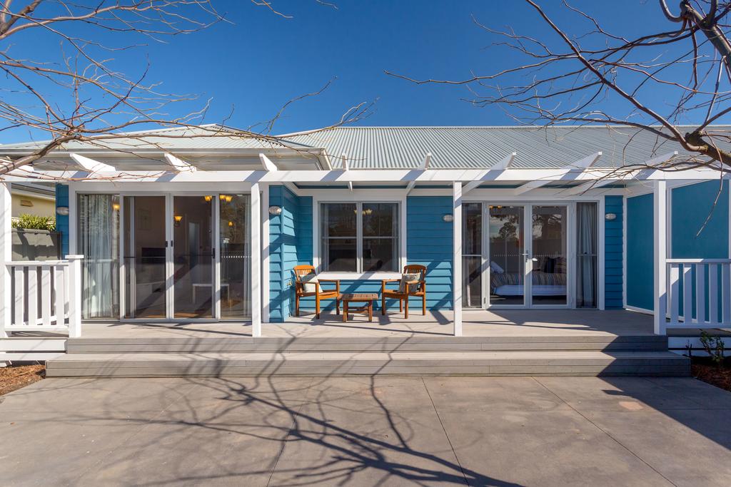 North Albury NSW Holiday Sunshine Coast