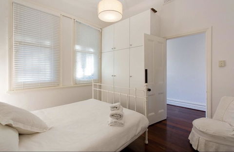 Gorgeous Subiaco Cottage - Holiday Sunshine Coast 3