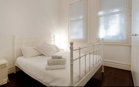 Gorgeous Subiaco Cottage - Holiday Sunshine Coast 2