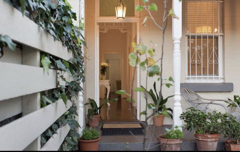 Gorgeous Subiaco Cottage - Holiday Sunshine Coast 1