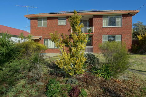 Goulburn Guesthouse - Sunshine Coast Tourism 0