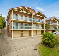 Grand Pacific 2 Unit 1 - Sunshine Coast Tourism