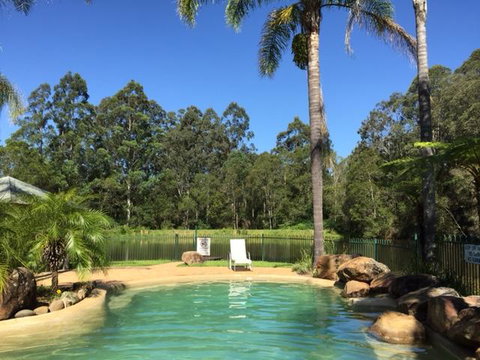 Grand View Holiday Home - Holiday Sunshine Coast 3