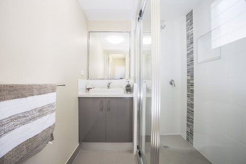 Grasstree Beachfront Shacks - Holiday Sunshine Coast 3