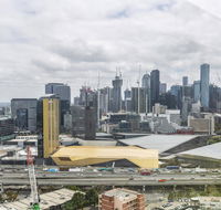 Gravity defyingLight filled apartmentBay to city viewsRooftop deckHot tubNetflix - Sunshine Coast Tourism