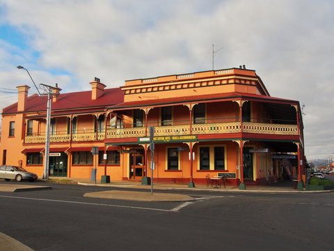Great Central Hotel - Sunshine Coast Tourism 0