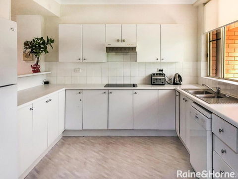 Greenpark #10 - 10/45 Avoca Drive, Avoca Beach - Sunshine Coast Tourism 2