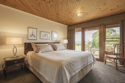 Grindelwald Lodge And Gardens - Holiday Sunshine Coast 1